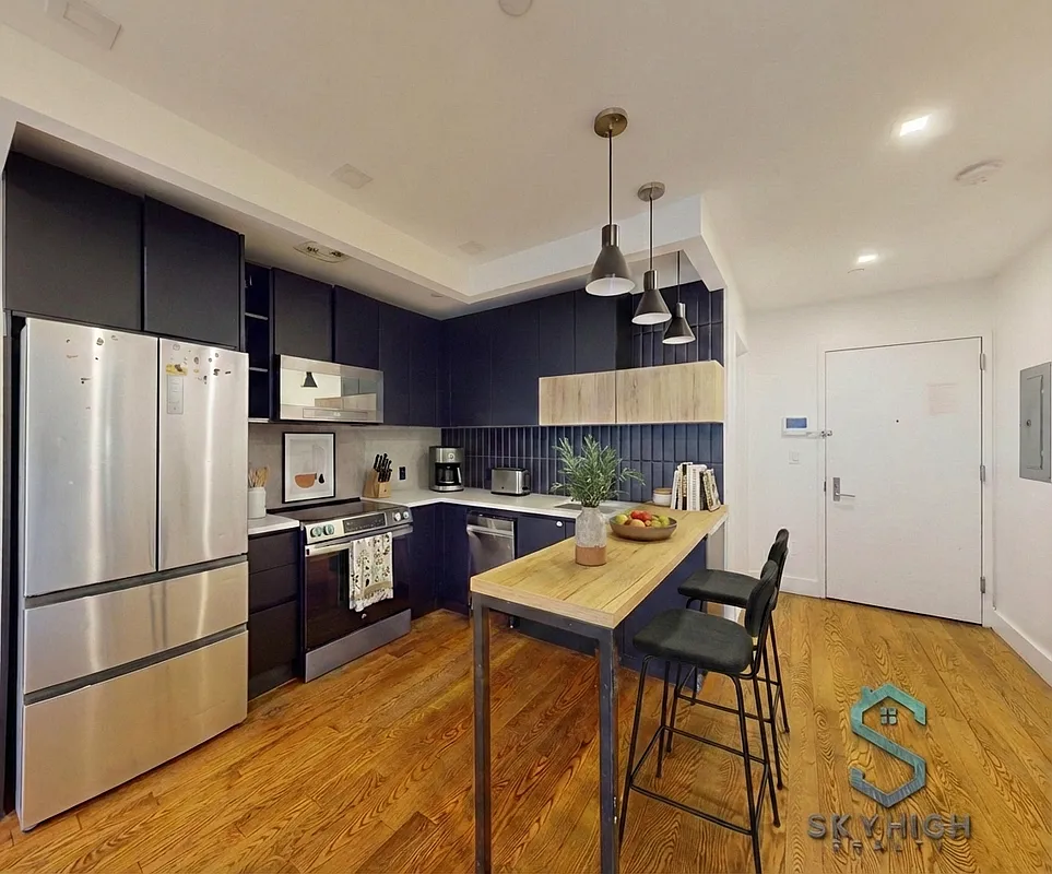 1801 Ocean Avenue 2D