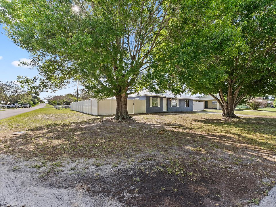 1st image of 304 8th Avenue SW