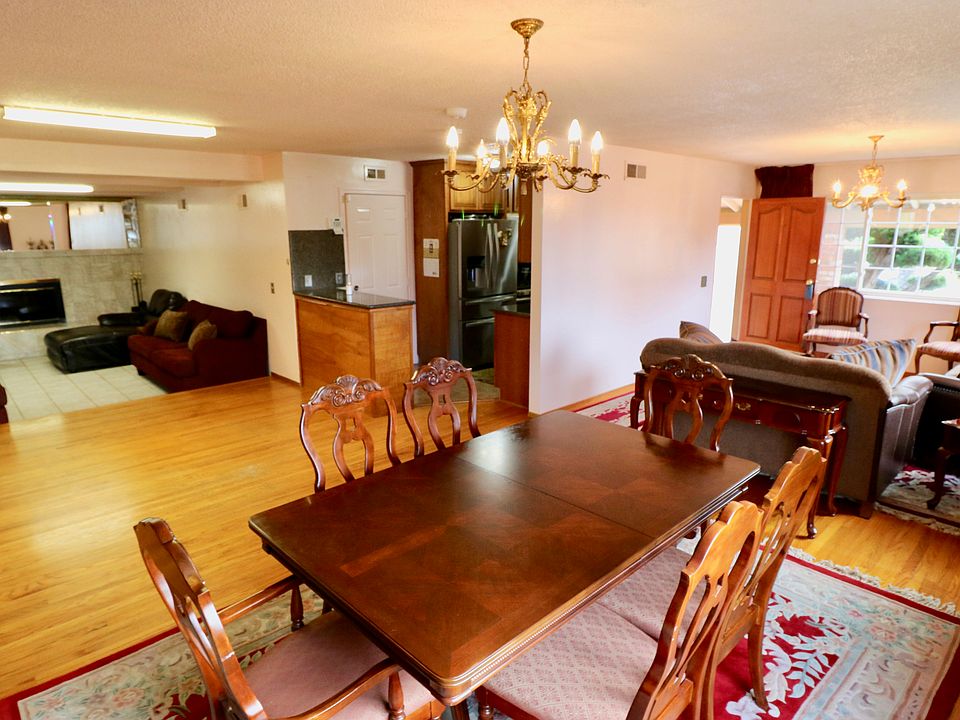 1st image of 2465 Olympic Dr