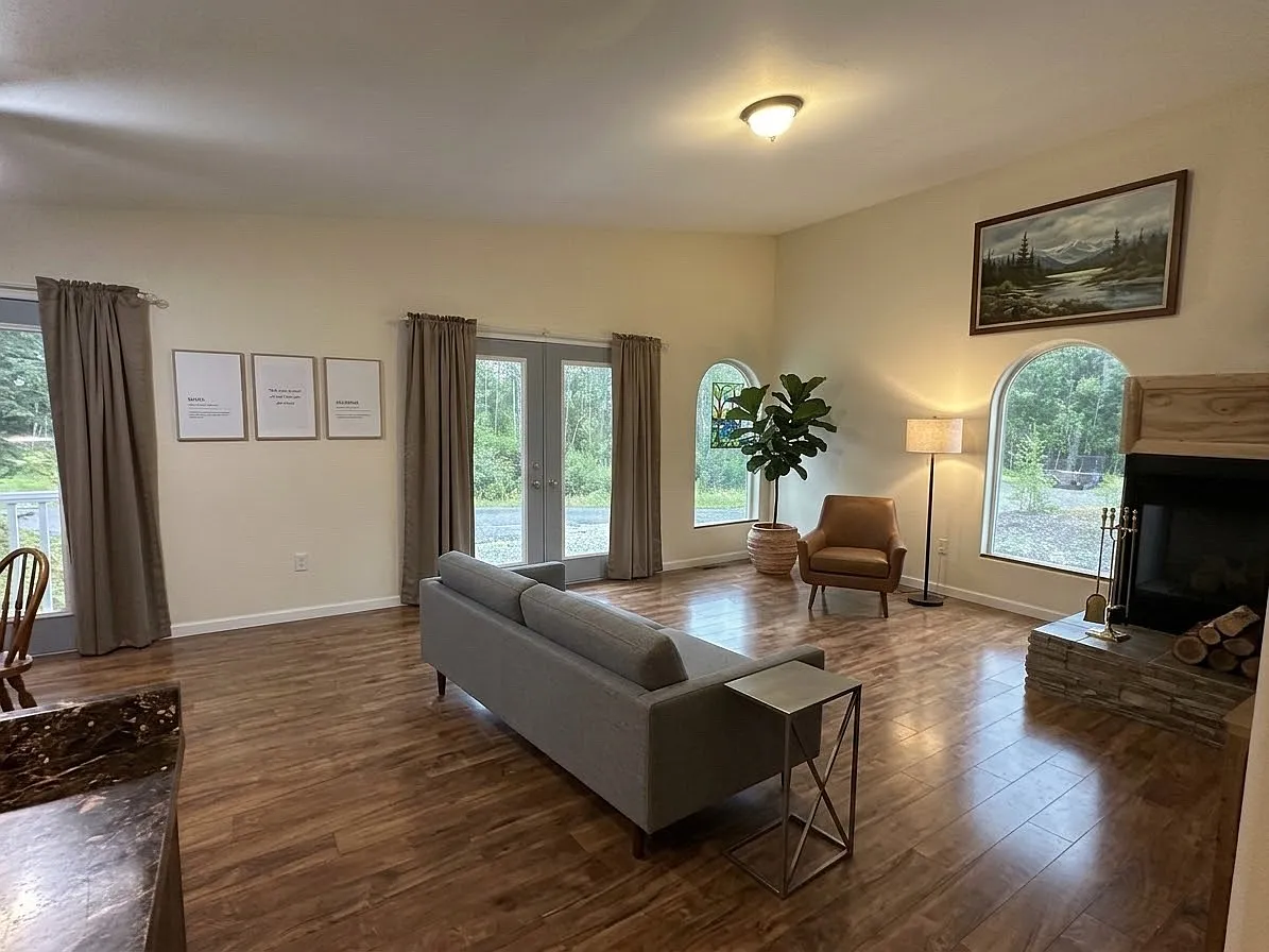21323 Gorsuch St — Photo 3