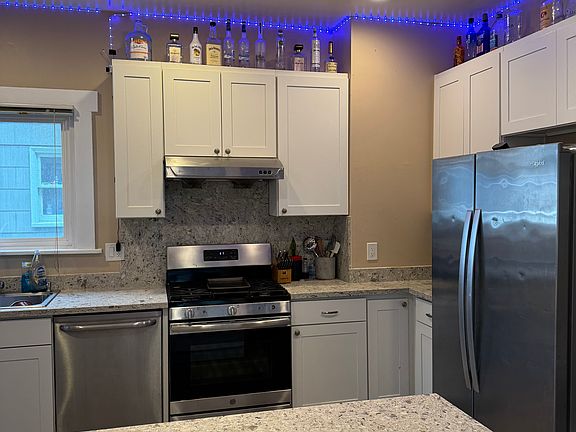 5th image of 5031 16th Ave NE