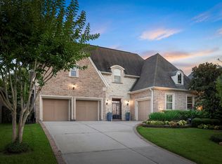 119 W Cresta Bend Pl, Spring, TX 77389