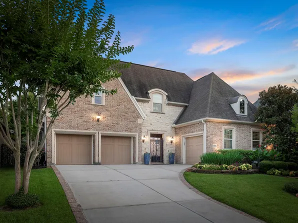 119 W Cresta Bend Pl, Spring, TX 77389