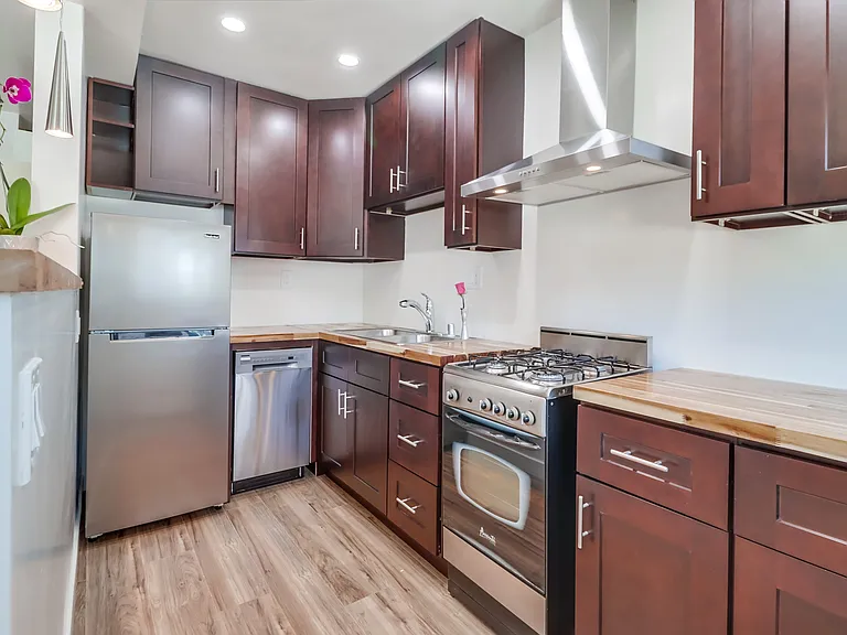 3600 Mission Blvd #7 — Photo 12