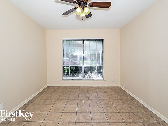4th image of 3002 Harlan Dr