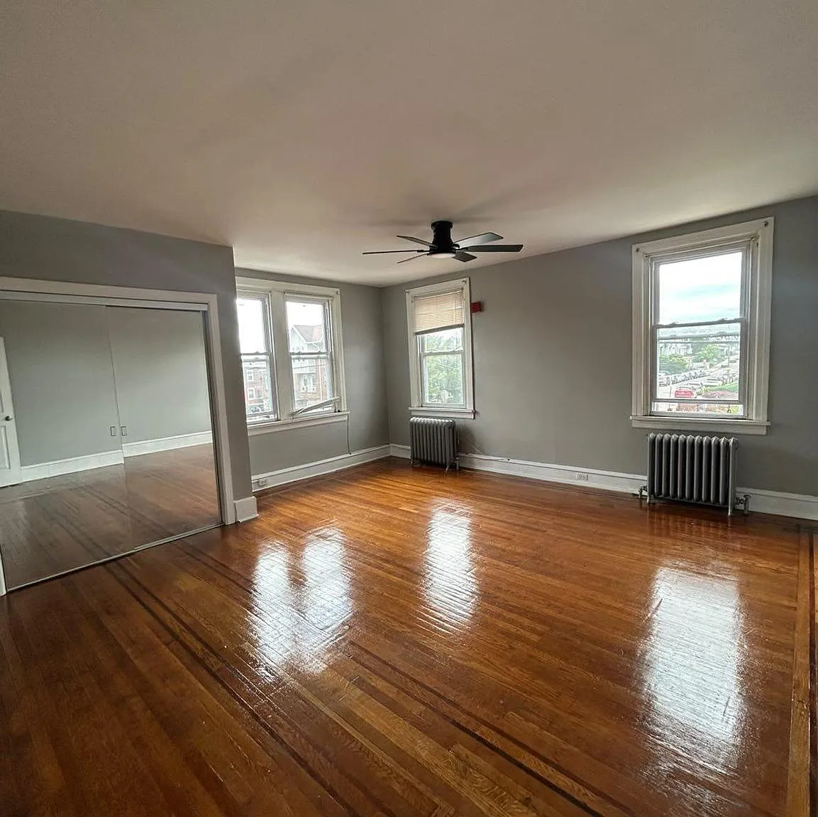 1 bed, 1.0 bath, 2538 sqft, $1,100 — Photo 3