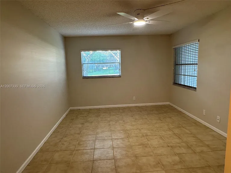12501 SW 14th St #112R — Photo 13