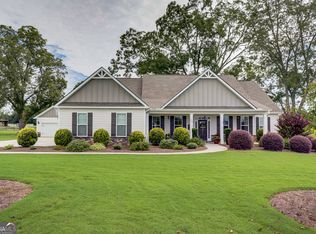 38 Chapman Farm Rd, Senoia, GA 30276
