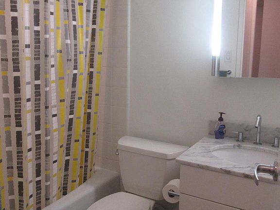 2nd image of 219-29 S 18th St #1501