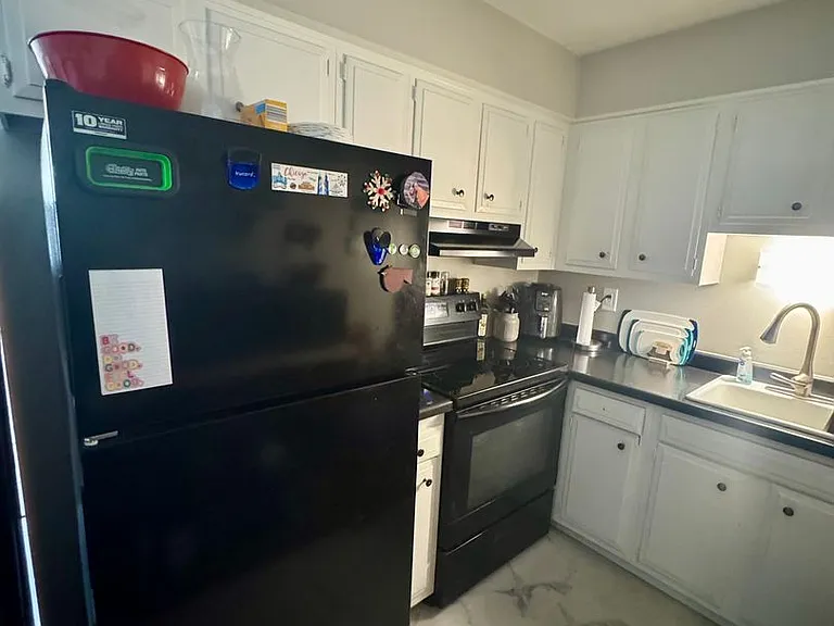 1211 George St — Photo 4