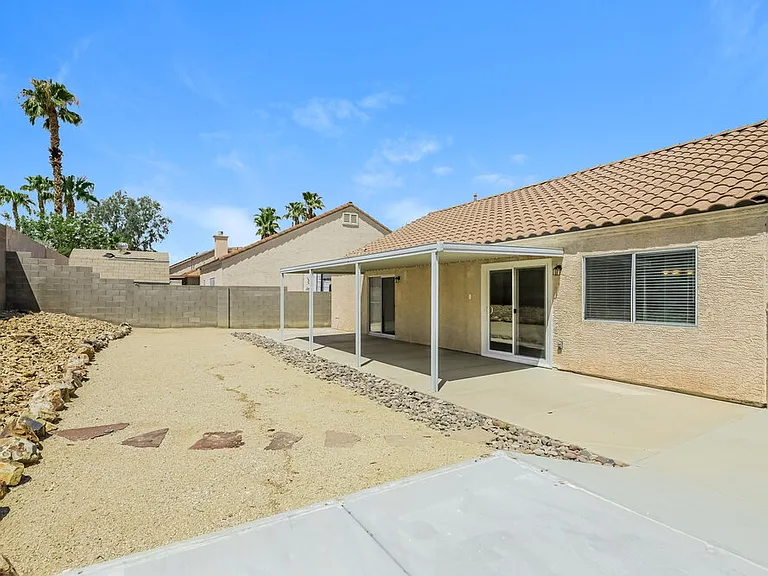 827 Golden Plata Ct — Photo 16