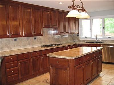4th image of 8089 Whalen Ln