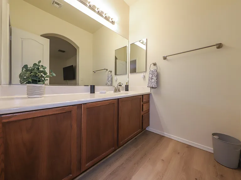 5465 N Bramble Brook Ln — Photo 5