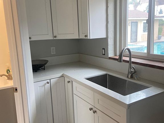 3rd image of 9408 Harrell St #1/2
