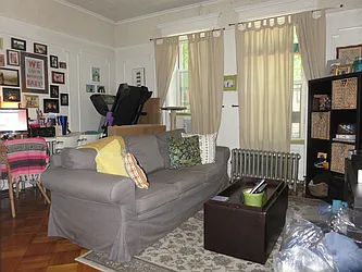 Rented by Rennit Inc.