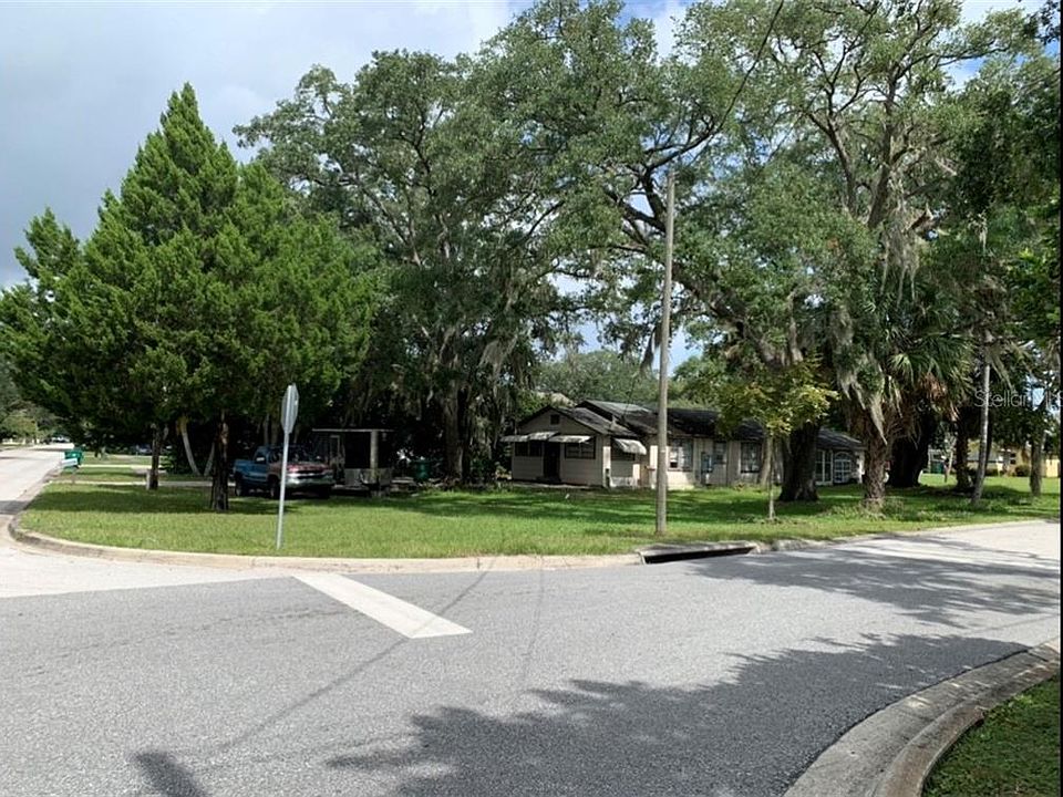 2nd image of 739 Vineland Rd