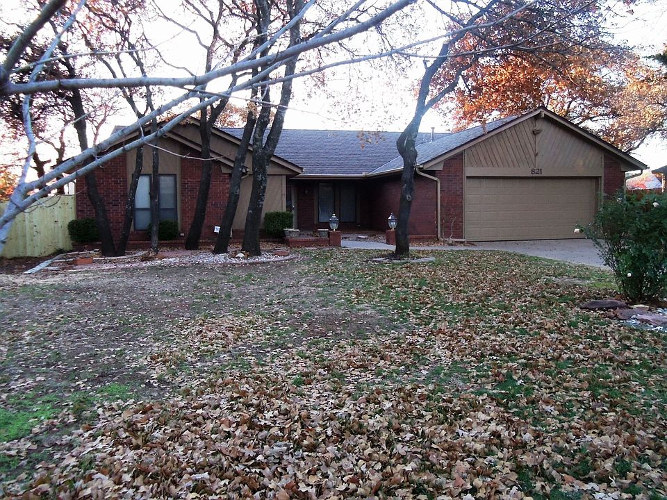 Cul-de-Sac Lot New Roof