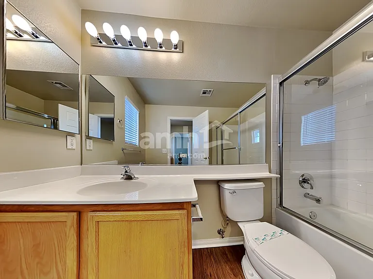 909 Ortega Hill Ln — Photo 15