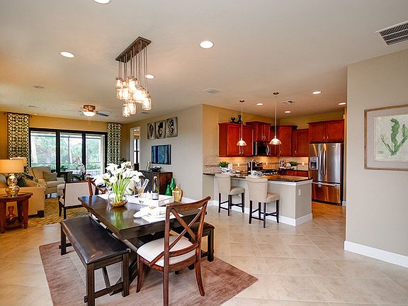 2nd image of 7705 Jacaranda Ln