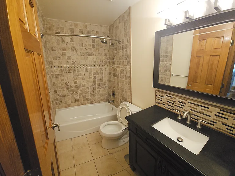 10196 Westside Ct — Photo 22