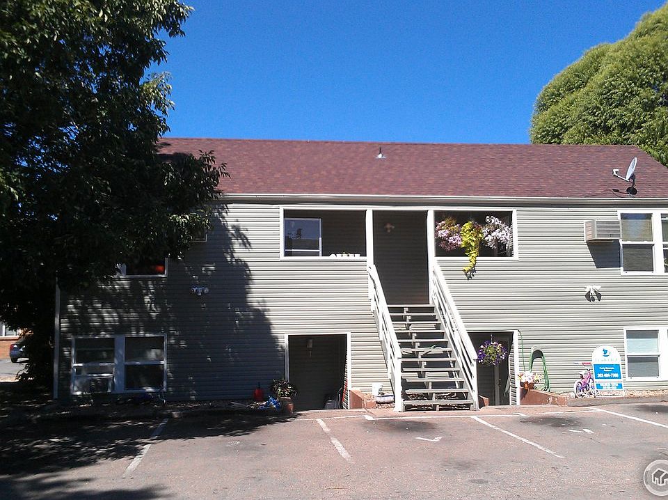 1st image of 2032 Estes Ln