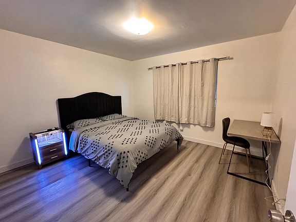 3rd image of 146 W Glendon Way APT B