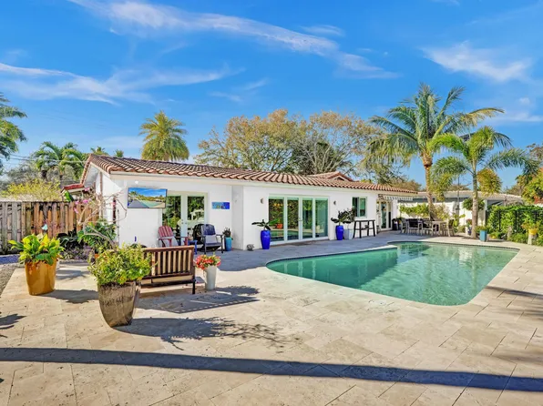 2201 NE 48th Court, Lighthouse Point, FL 33064