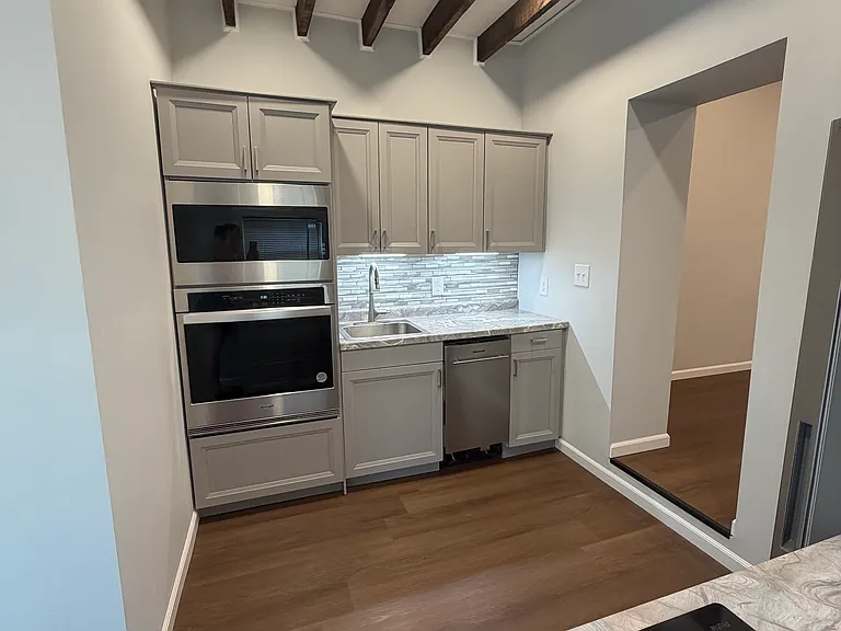 2331 Chapline St #2 — Photo 7