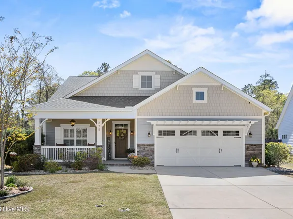 375 Canter Crest Road, Hampstead, NC 28443