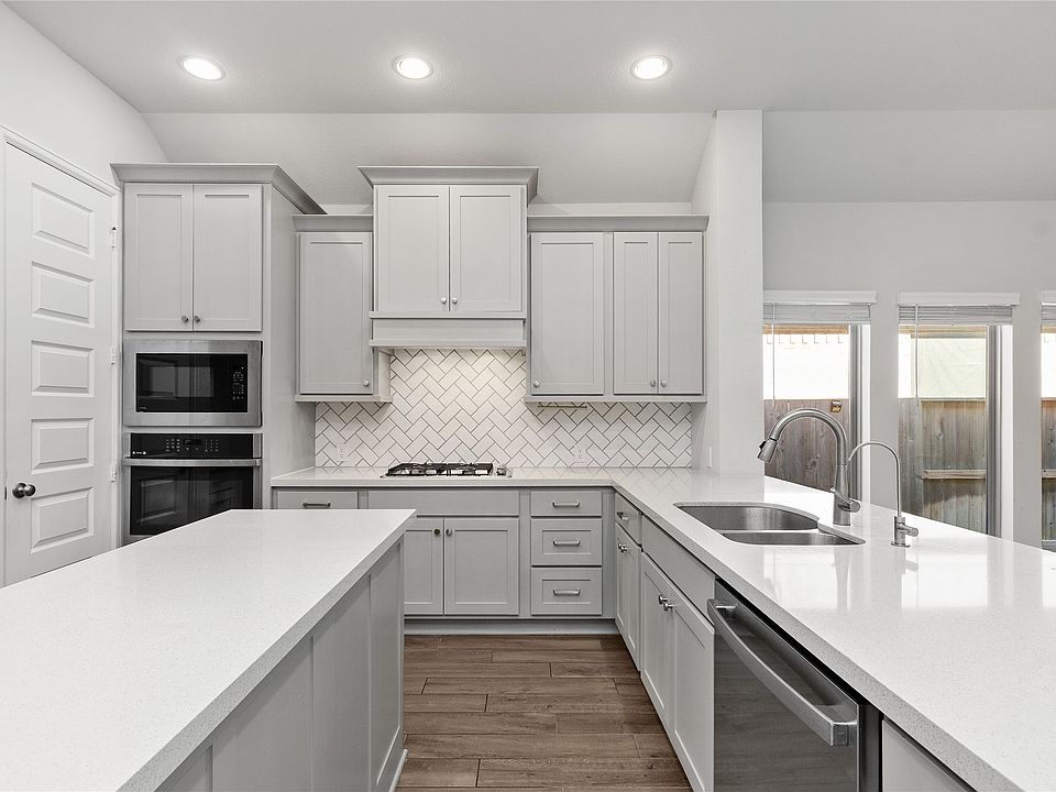 1st image of 5030 Morrison Dr #5030