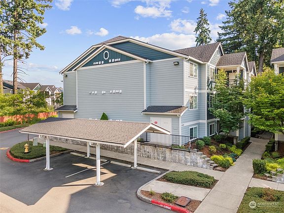 4th image of 1409 Evergreen Park Drive SW #102