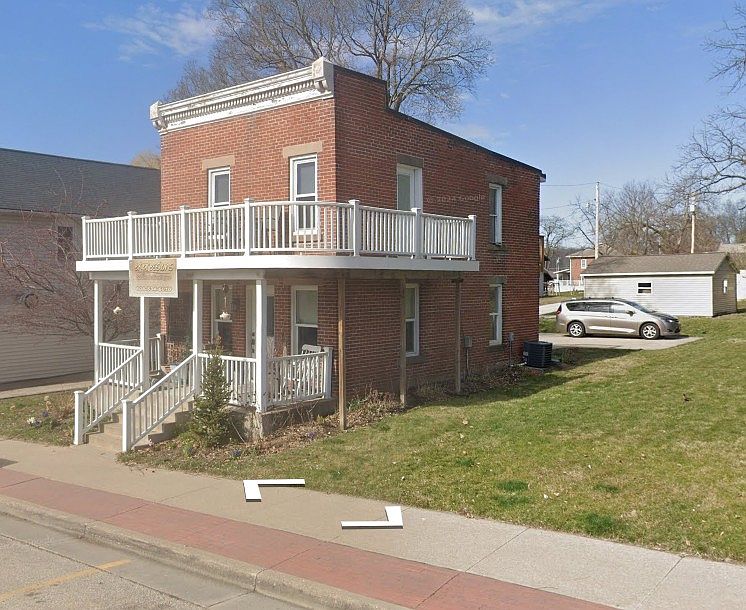 2nd image of 11381 Main St #1