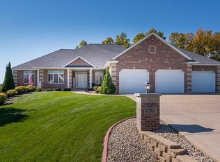 6561 Wendell Way, Deforest, WI 53532