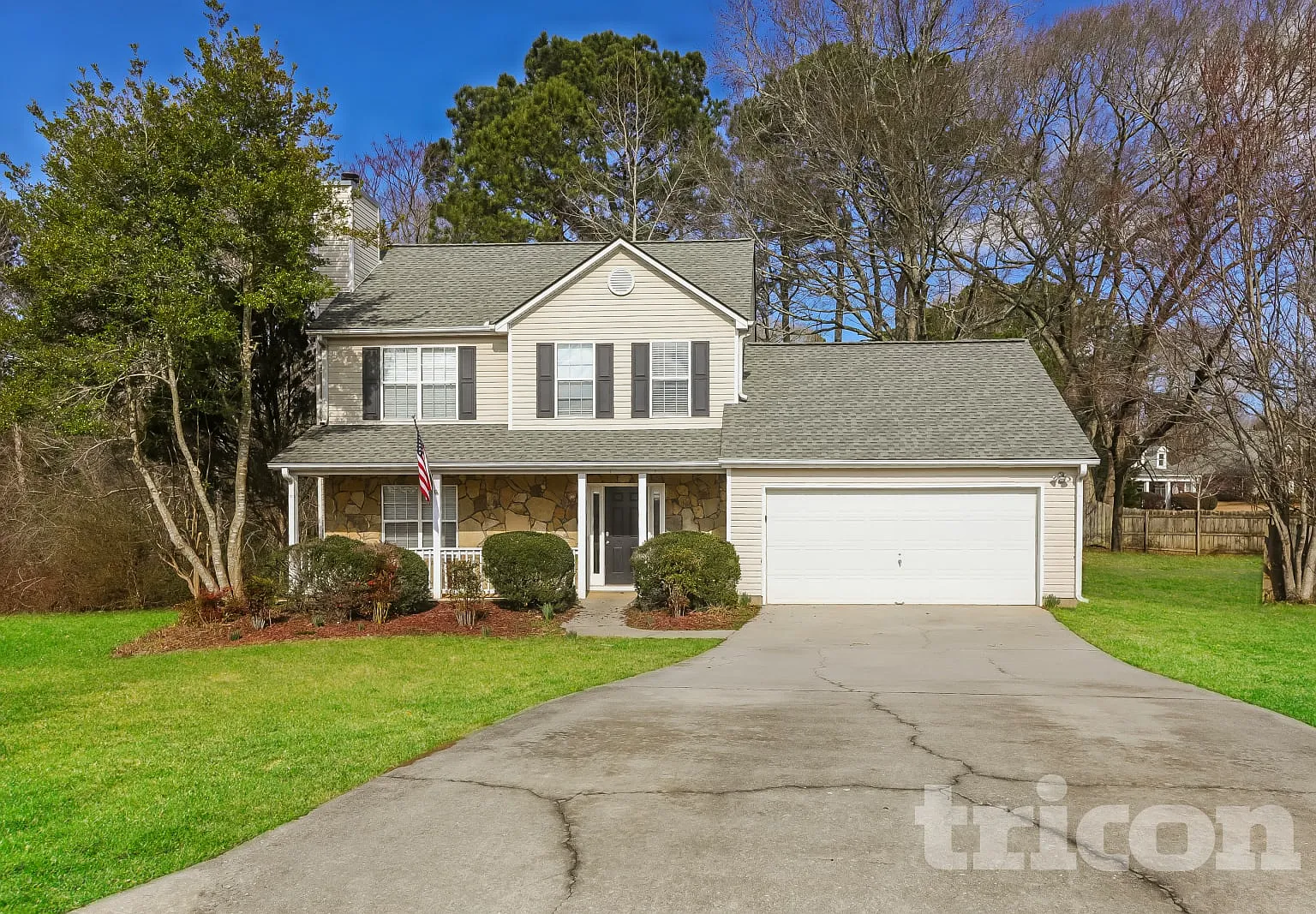 3940 Michaels Creek Way Loganville GA — Photo 1