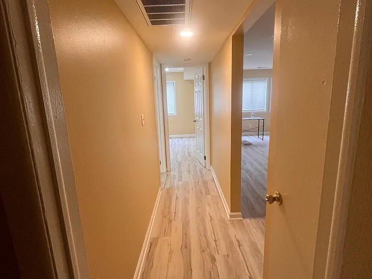 G3 Avon Dr — Photo 8