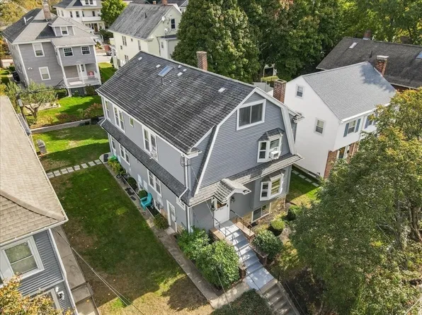 117 Willow St, West Roxbury, MA 02132