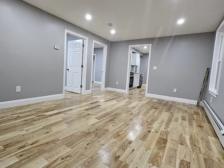 44 3rd St #1 — Photo 3
