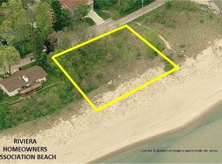 11359 Marquette Dr, New Buffalo, MI 49117