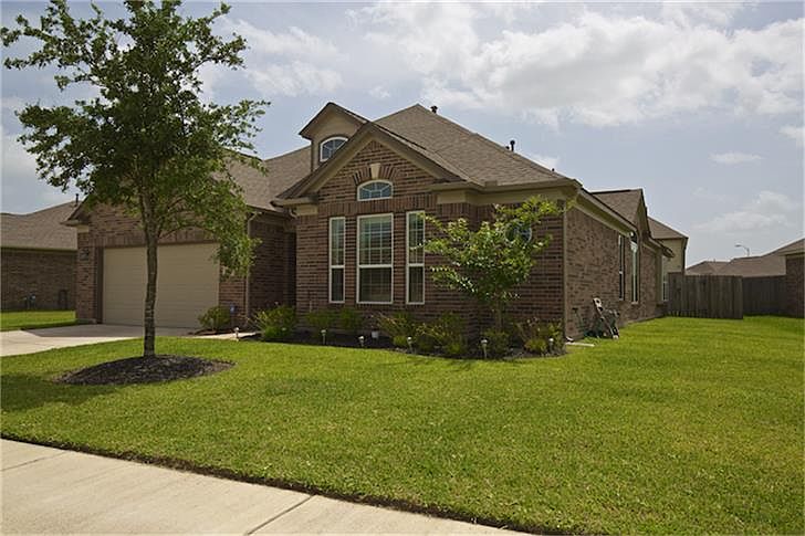 1st image of 15002 Calvano Dr
