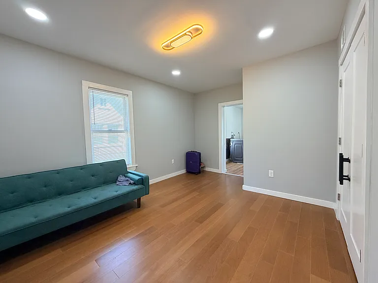 123 Bryn Mawr Ave — Photo 34