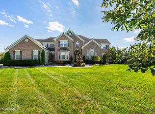 4 Rodeo Dr, Jackson, NJ 08527
