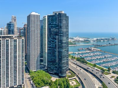 155 N Harbor Dr APT 1509, Chicago, IL, 60601
