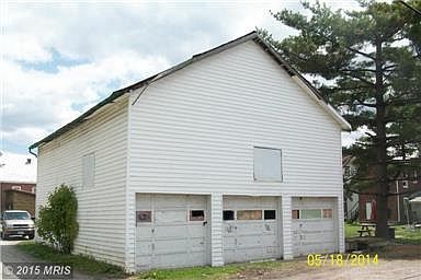 2nd image of 17-129-131 E Baltimore St