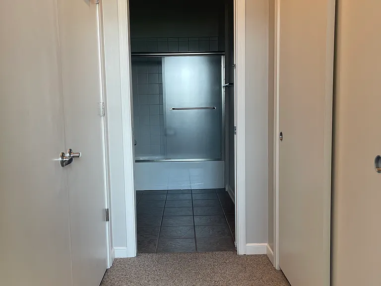 400 Pike St — Photo 14