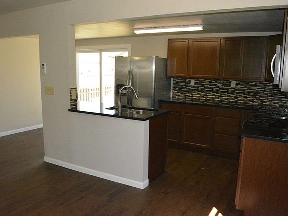 5th image of 2544 S Cornelia St