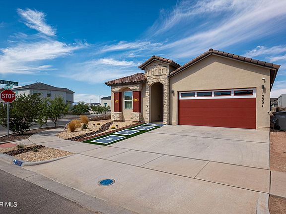 2nd image of 12301 Desert Wolf Ave