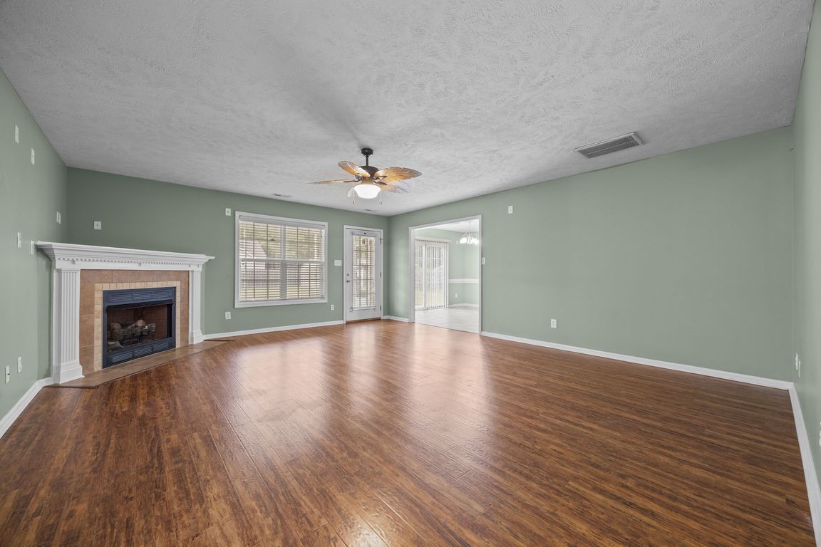 next background image