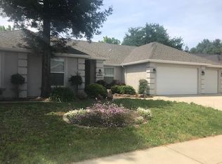 4494 Yellowstone Dr, Redding, CA