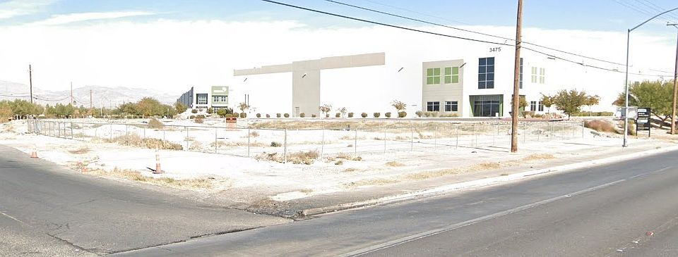 1st image of N Walnut Rd