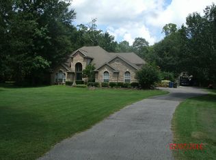 9092 Creek Rd, Orange, TX 77630